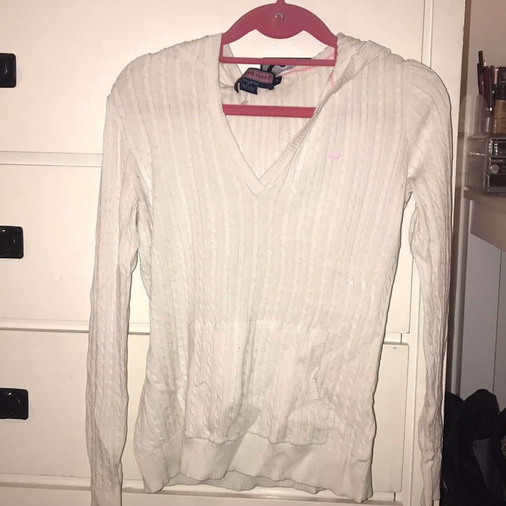 Vineyard Vines vneck sweater hoodie